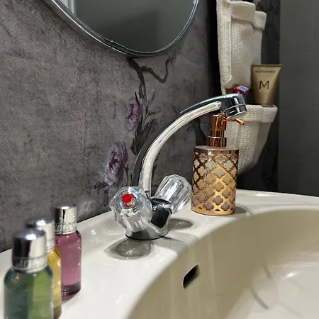 Martino Pool And View Willa Lugano