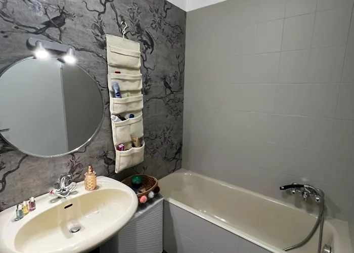 Martino Pool And View *